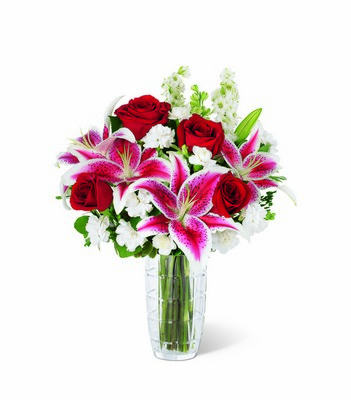 The FTD Anniversary Bouquet